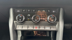 Skoda Karoq 1.5 TSI SE L 5dr DSG Petrol Estate